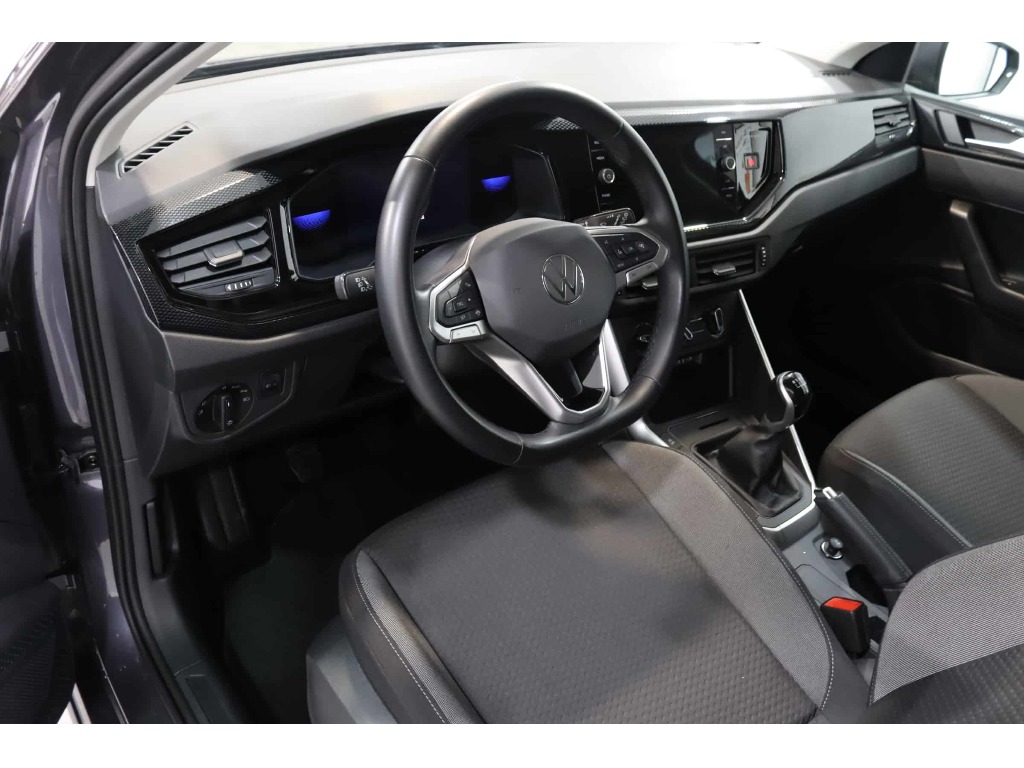 VOLKSWAGEN Polo 1.0 TSI LIFE full