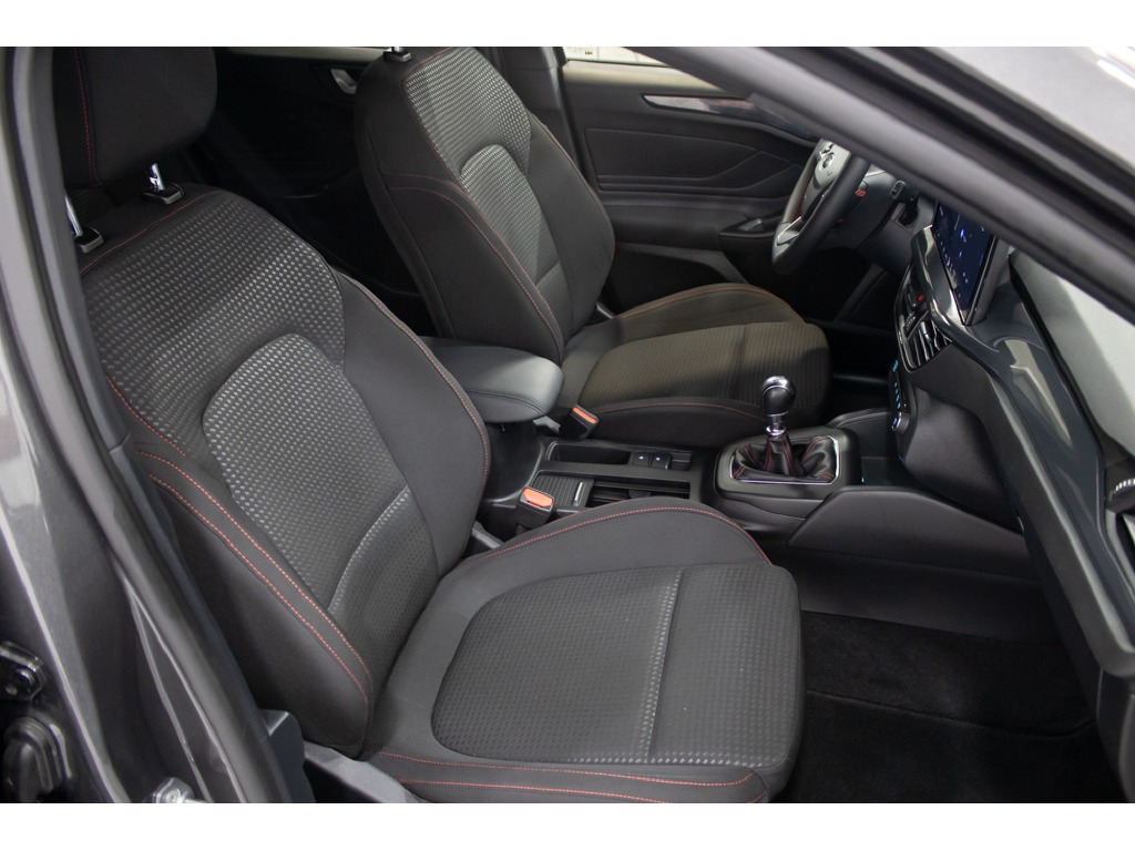 FORD Focus Station Wagon 1.0 ECOBOOST MHEV ST-LINE X full