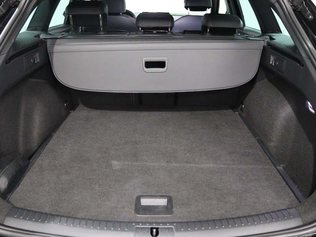 CUPRA Leon ST 1.5 TSI MID full