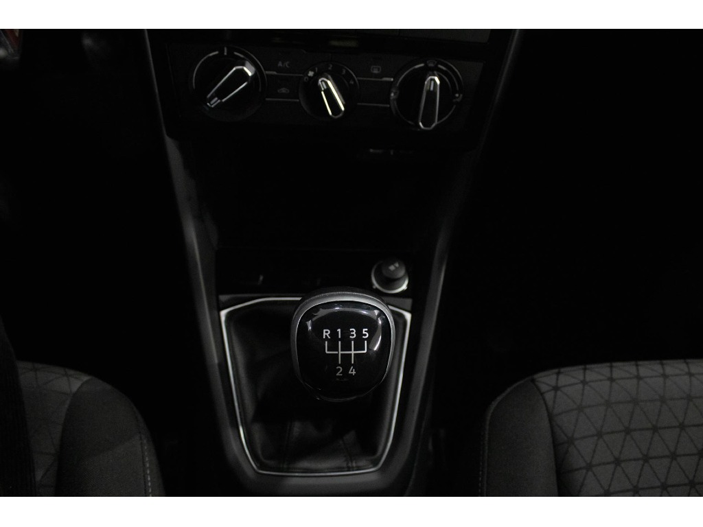 VOLKSWAGEN T-Cross 1.0 TSI LIFE full